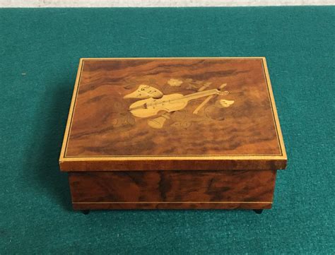 wooden inlaid music box